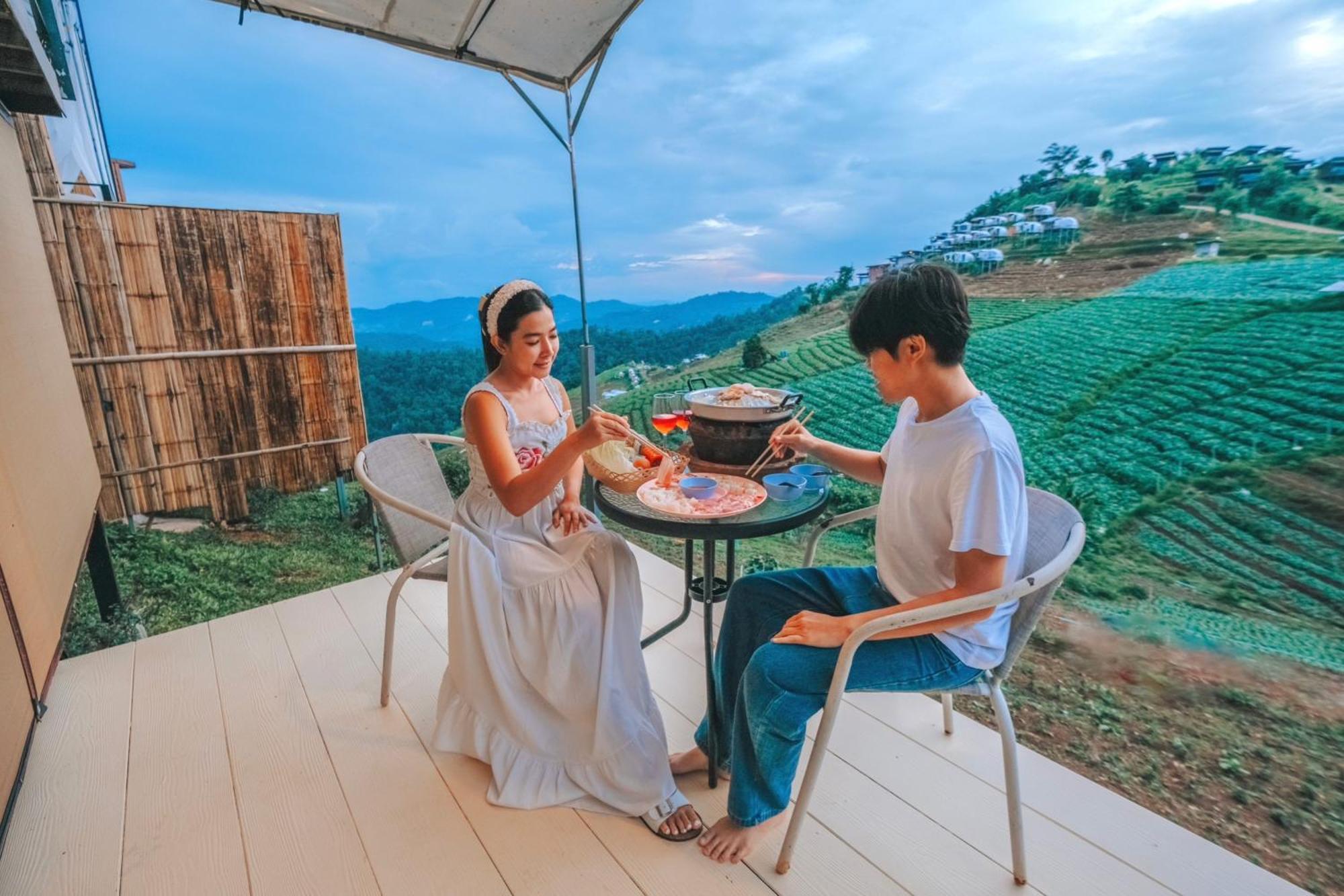 ภูวินคาเฟ่ โฮมสเตย์ Phuwin Cafe Homestay Mon Jam Exterior photo